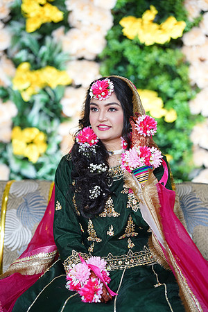 Mubasser & Nimra Mehndi 00137