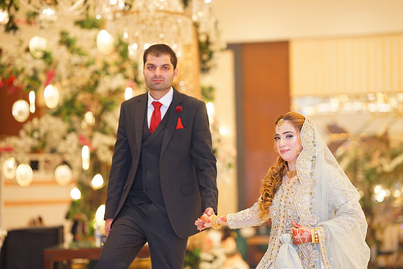 Shamoon & Aleena Walima 00379