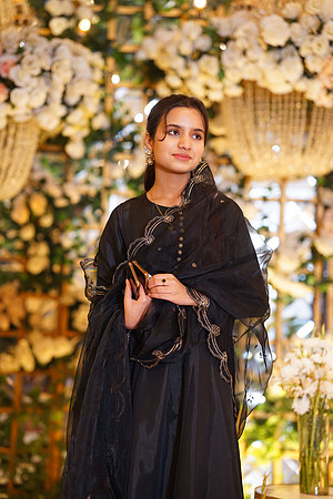 Shamoon & Aleena Walima 00487