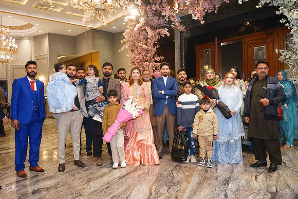 Shamoon & Aleena Walima 00669