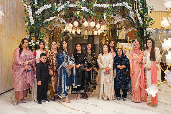 Shamoon & Aleena Walima 00687