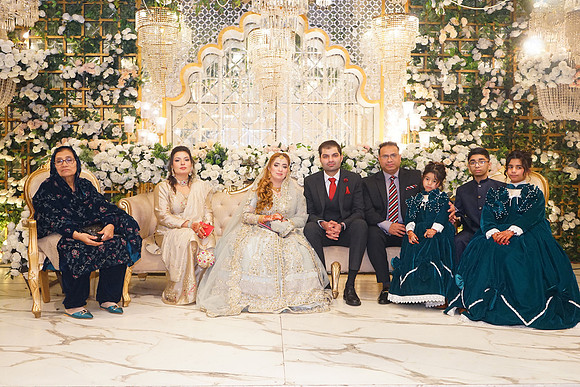 Shamoon & Aleena Walima 00804