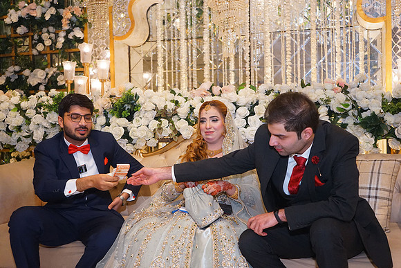 Shamoon & Aleena Walima 00859