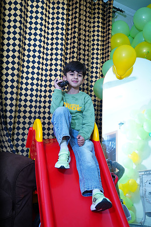 Shahram's 2nd Birthday 00117