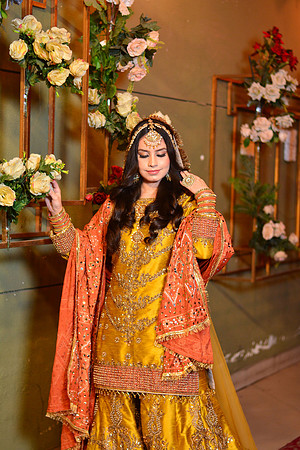 Kamal & Saba Mehndi 00047