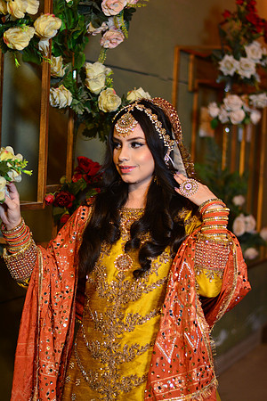 Kamal & Saba Mehndi 00048