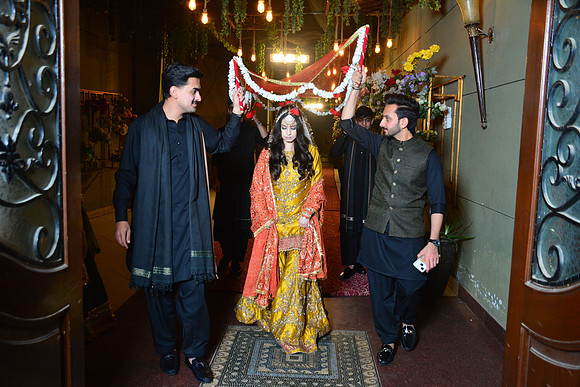 Kamal & Saba Mehndi 00094