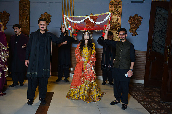 Kamal & Saba Mehndi 00096