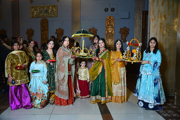 Kamal & Saba Mehndi 00102