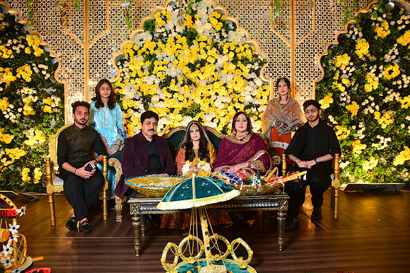 Kamal & Saba Mehndi 00128