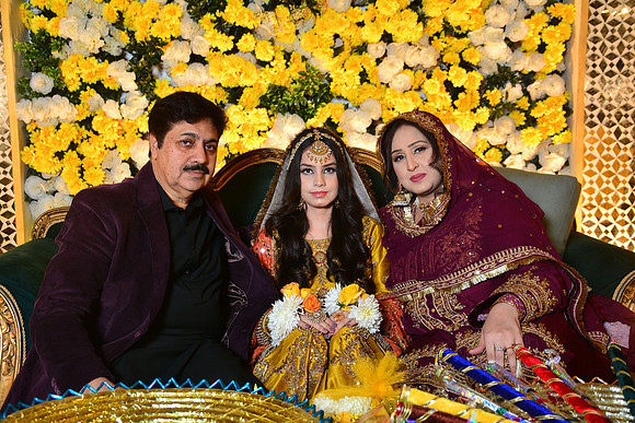 Kamal & Saba Mehndi 00137