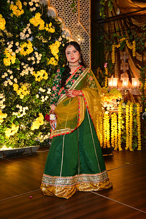 Kamal & Saba Mehndi 00155