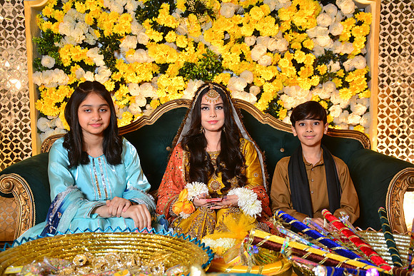 Kamal & Saba Mehndi 00158
