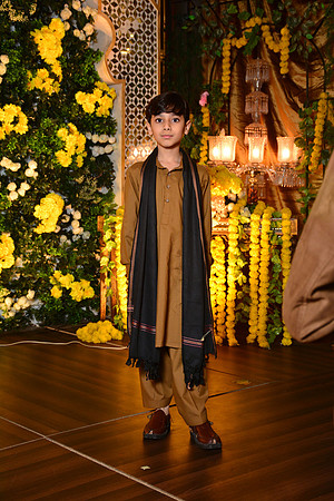 Kamal & Saba Mehndi 00172