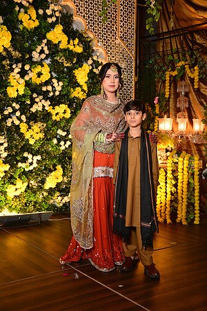 Kamal & Saba Mehndi 00177
