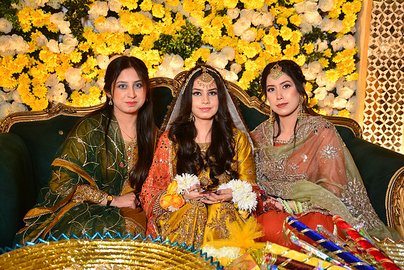 Kamal & Saba Mehndi 00181