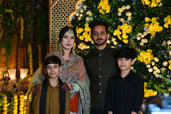 Kamal & Saba Mehndi 00216