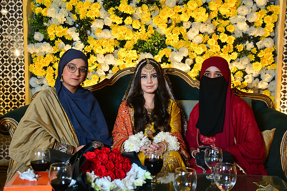 Kamal & Saba Mehndi 00226