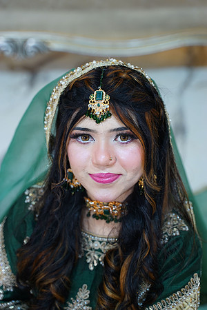Haris & Farzina Mehndi 00060