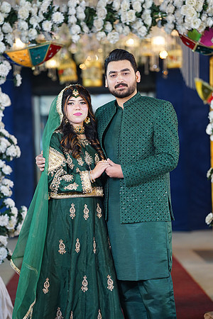 Haris & Farzina Mehndi 00095
