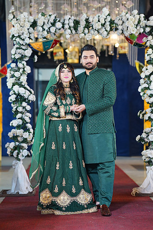 Haris & Farzina Mehndi 00104