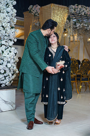 Haris & Farzina Mehndi 00181