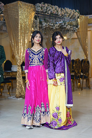 Haris & Farzina Mehndi 00200