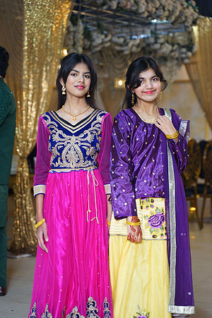 Haris & Farzina Mehndi 00202