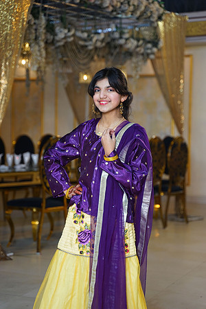 Haris & Farzina Mehndi 00204