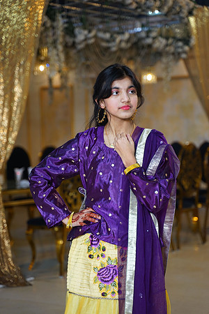 Haris & Farzina Mehndi 00206