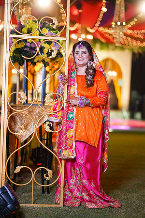 Ammara & Azeem Mehndi 00002