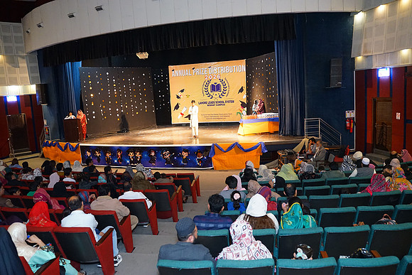 LLS Prize Distribution 26 00058