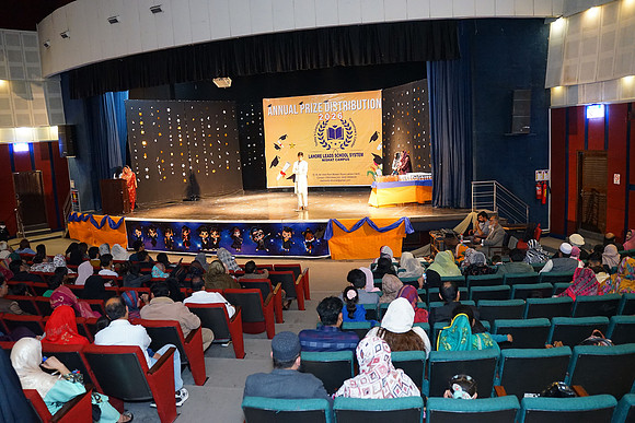 LLS Prize Distribution 26 00059