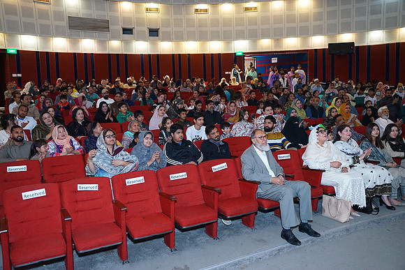 LLS Prize Distribution 26 00097
