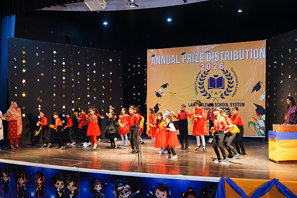 LLS Prize Distribution 26 00113