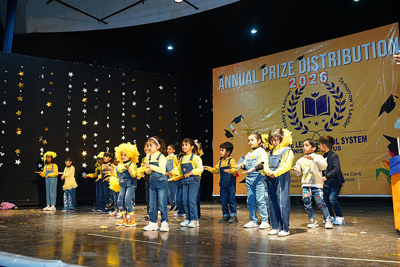 LLS Prize Distribution 26 00252