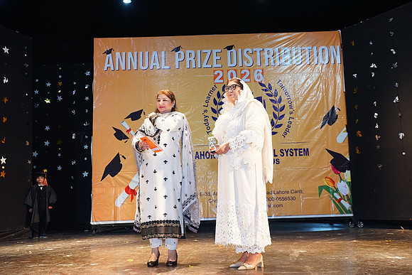LLS Prize Distribution 26 00294