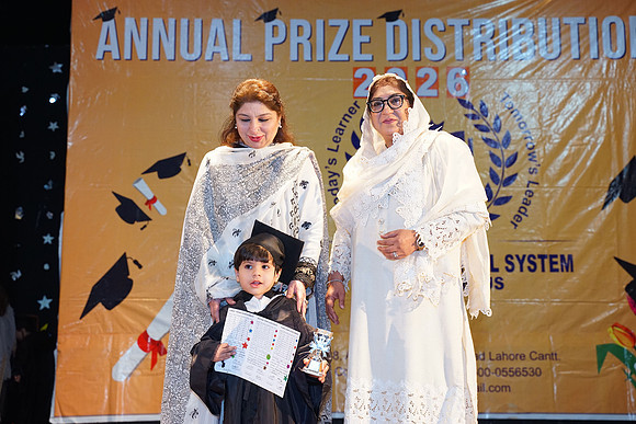 LLS Prize Distribution 26 00323