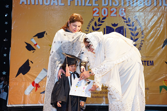 LLS Prize Distribution 26 00338