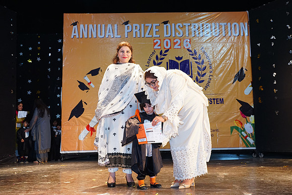 LLS Prize Distribution 26 00366