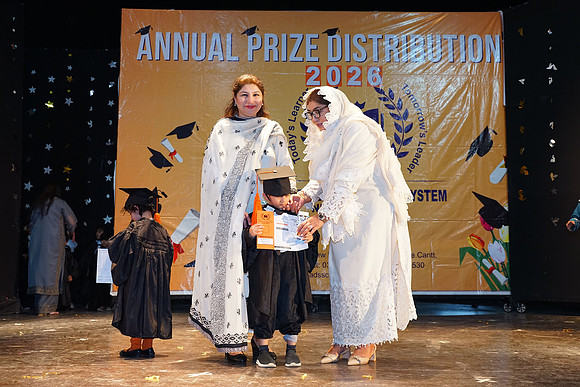 LLS Prize Distribution 26 00370