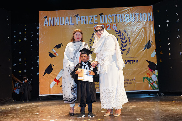 LLS Prize Distribution 26 00379
