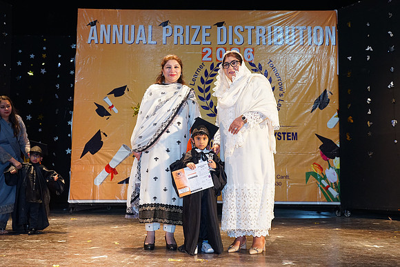 LLS Prize Distribution 26 00383