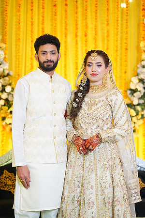 Sana & Ijaz Mehndi 00007