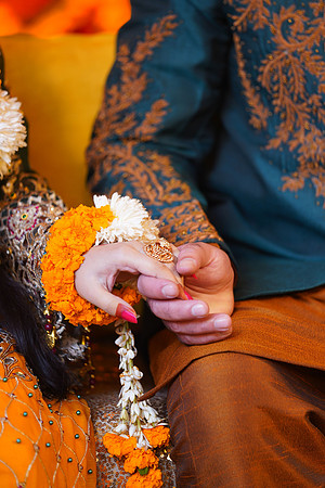 Fatima & Salman Mehndi 00041