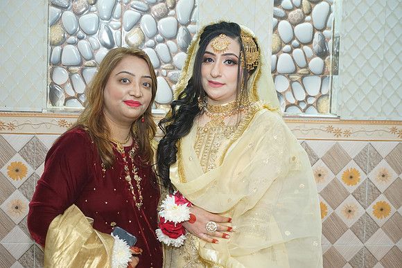 Fatima & Salman 00200
