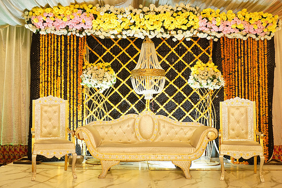 Ayesha & Arslan Mehndi 00040