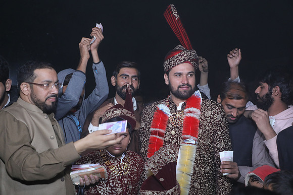 Ibrar & Aleena Barat 00237