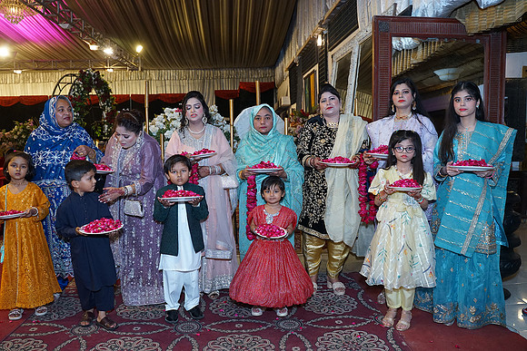 Saad & Amna Barat 00012