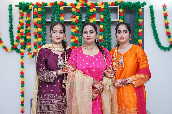 Fayyaz Mehndi 00098